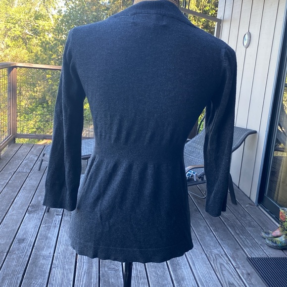 Gray cardigan - Picture 2 of 2